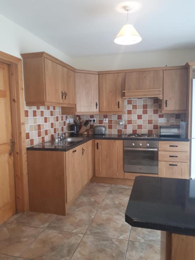 No 9 The Willows, Ballinamore, Entire Holiday home
